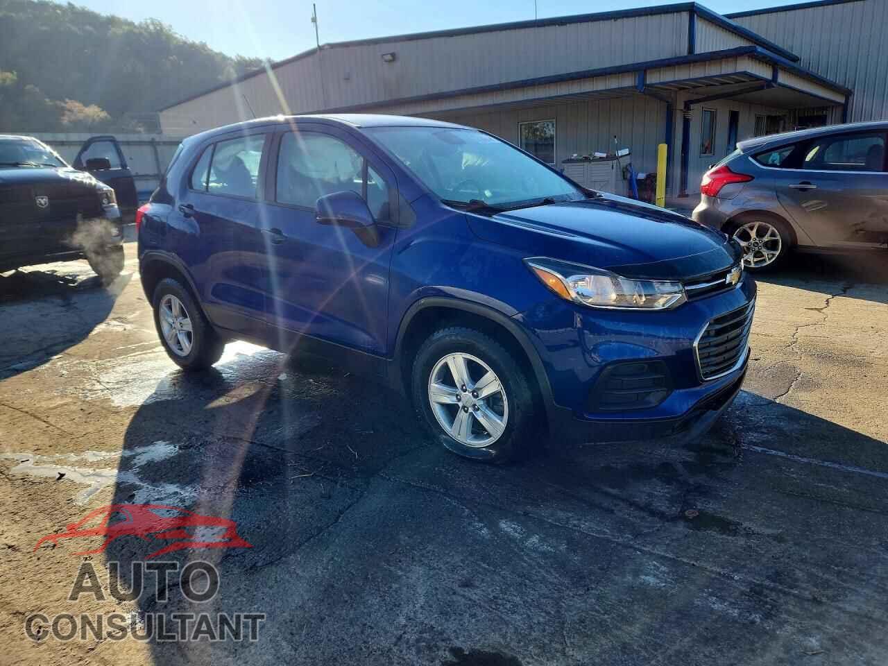 CHEVROLET TRAX 2017 - 3GNCJNSB3HL196026