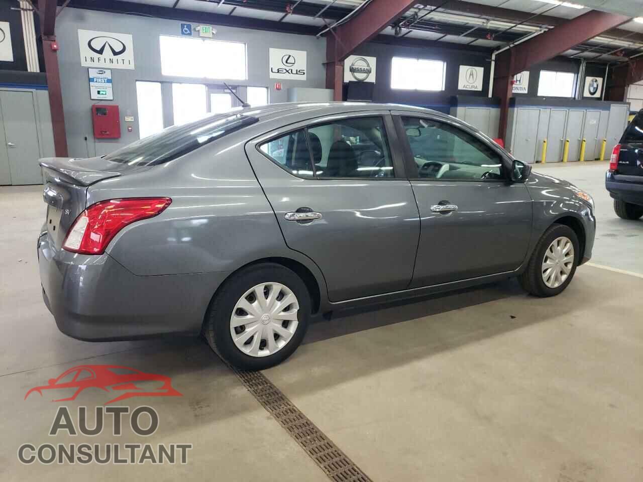 NISSAN VERSA 2017 - 3N1CN7AP3HL884875