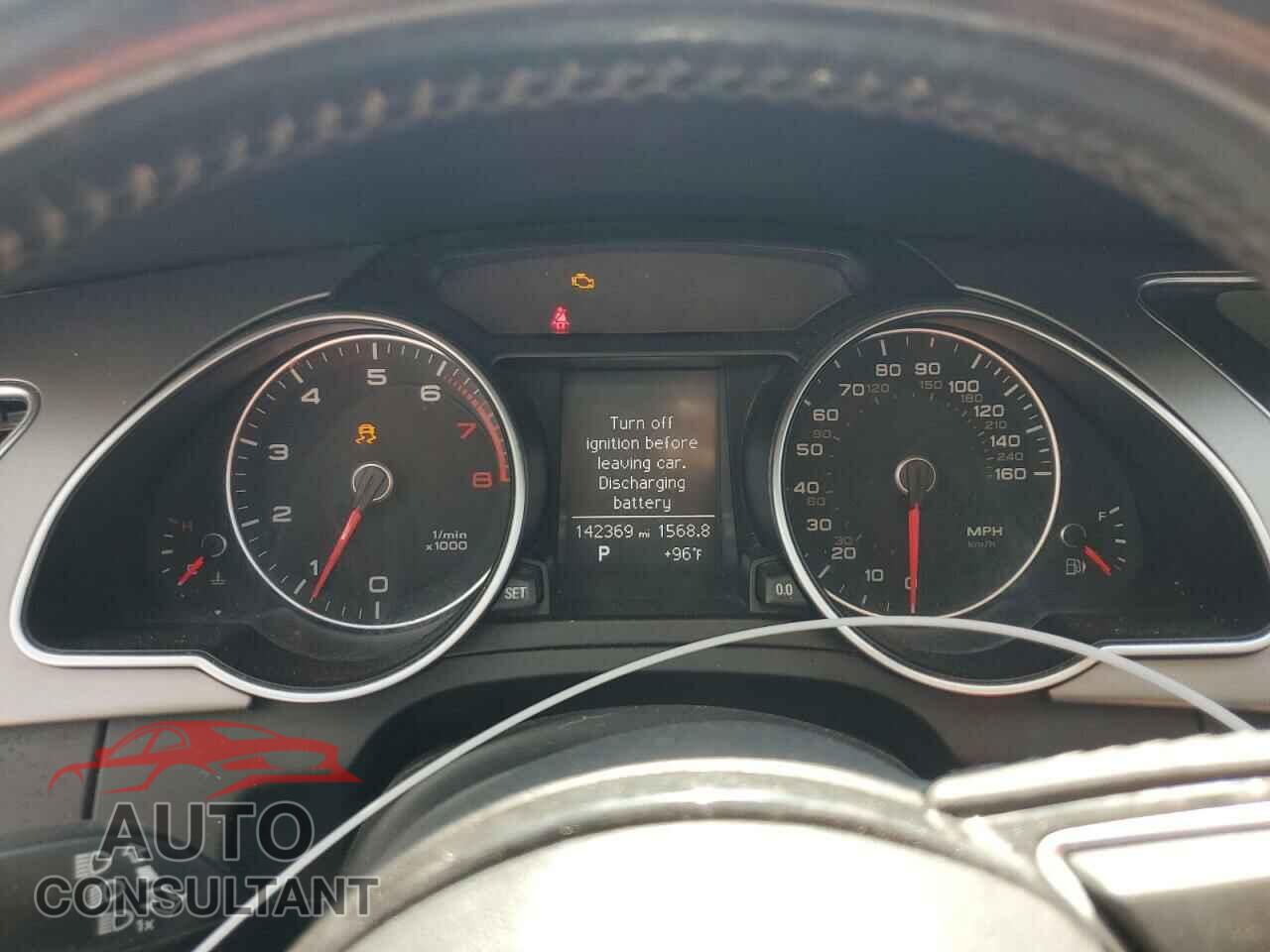 AUDI A5 2013 - WAUCFAFR4DA037492