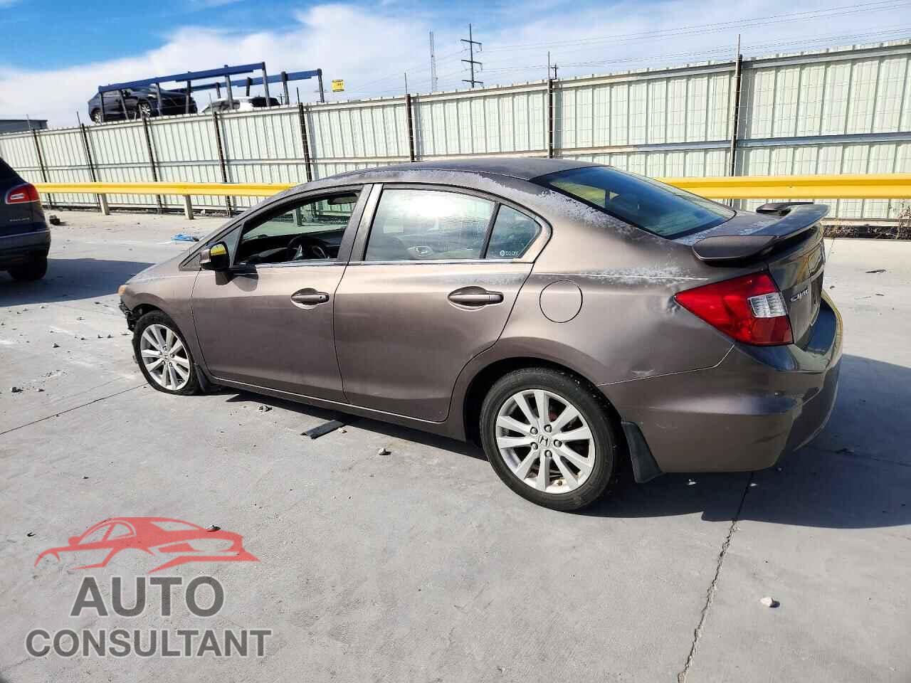 HONDA CIVIC 2012 - 2HGFB2F88CH519019