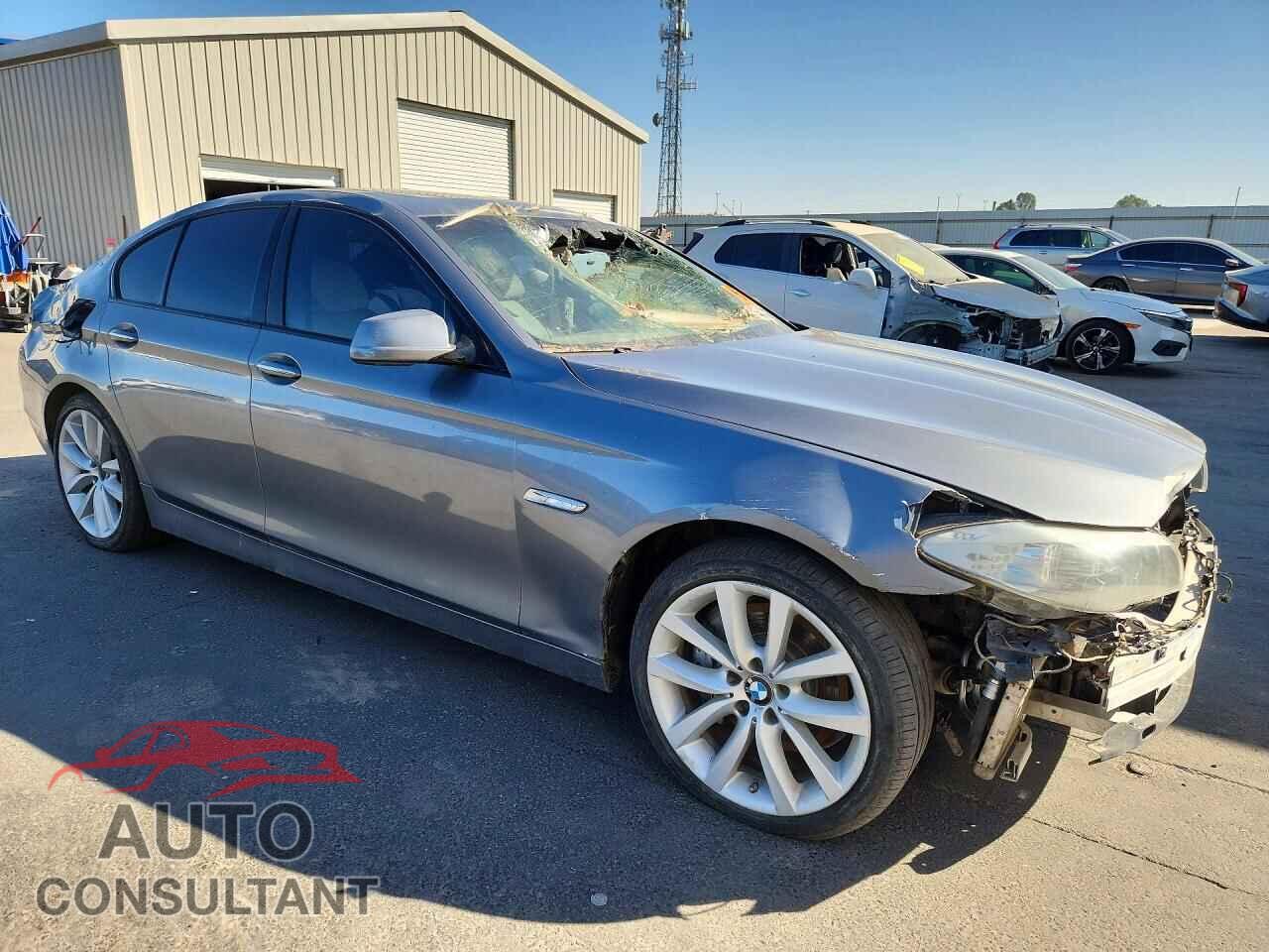 BMW 5 SERIES 2012 - WBAFR7C54CC812871
