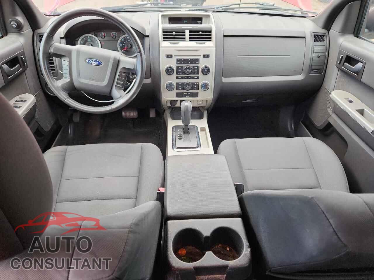 FORD ESCAPE 2011 - 1FMCU0D75BKC04305