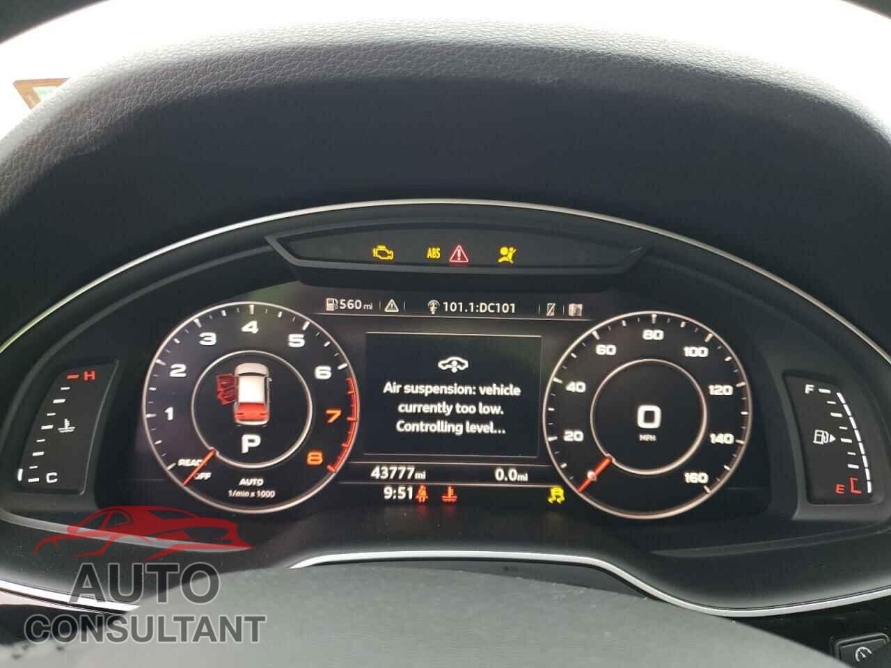 AUDI Q7 2019 - WA1LAAF74KD045792