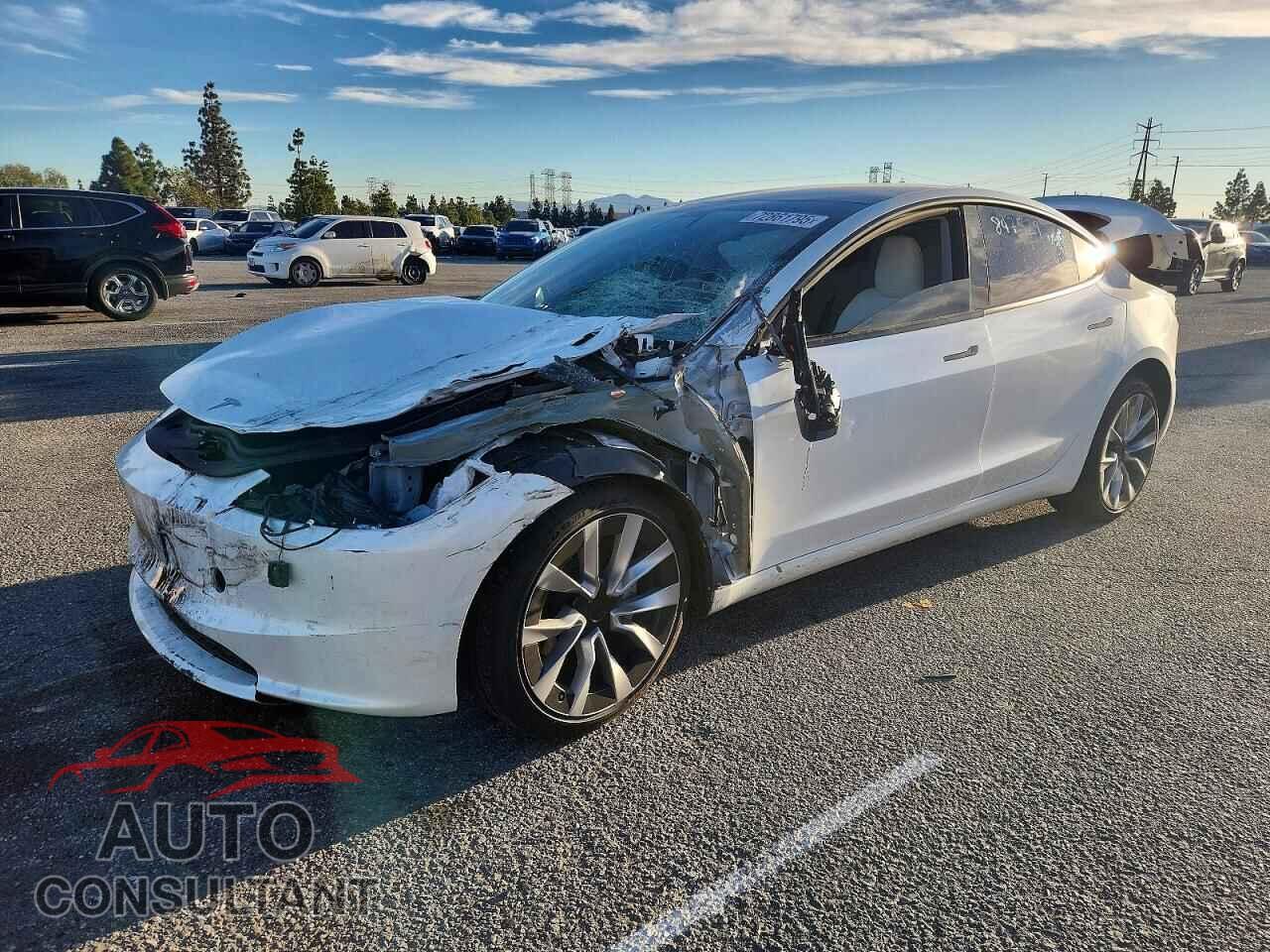 TESLA MODEL 3 2024 - 5YJ3E1EA8RF847529