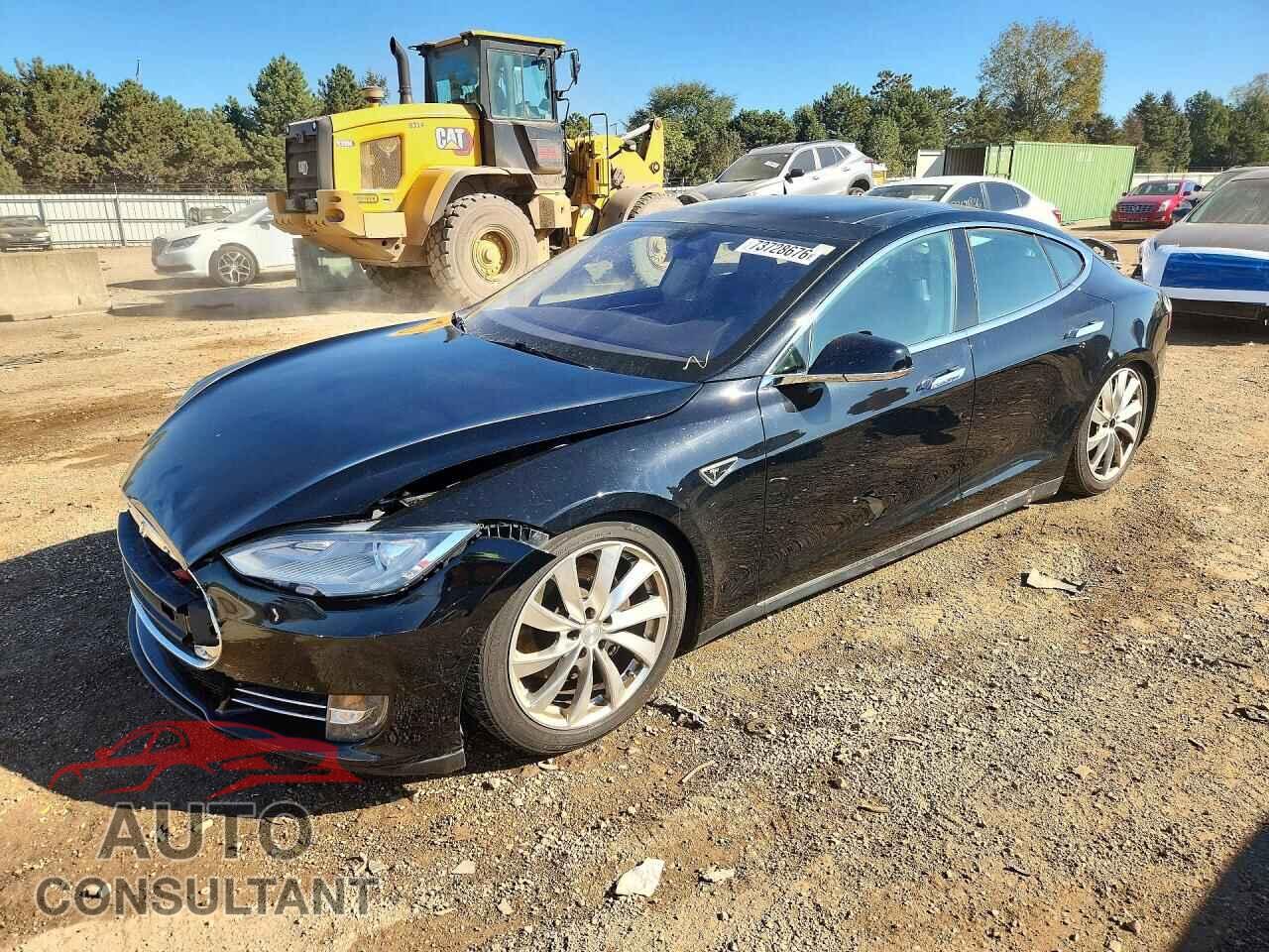 TESLA MODEL S 2013 - 5YJSA1CN3DFP12271