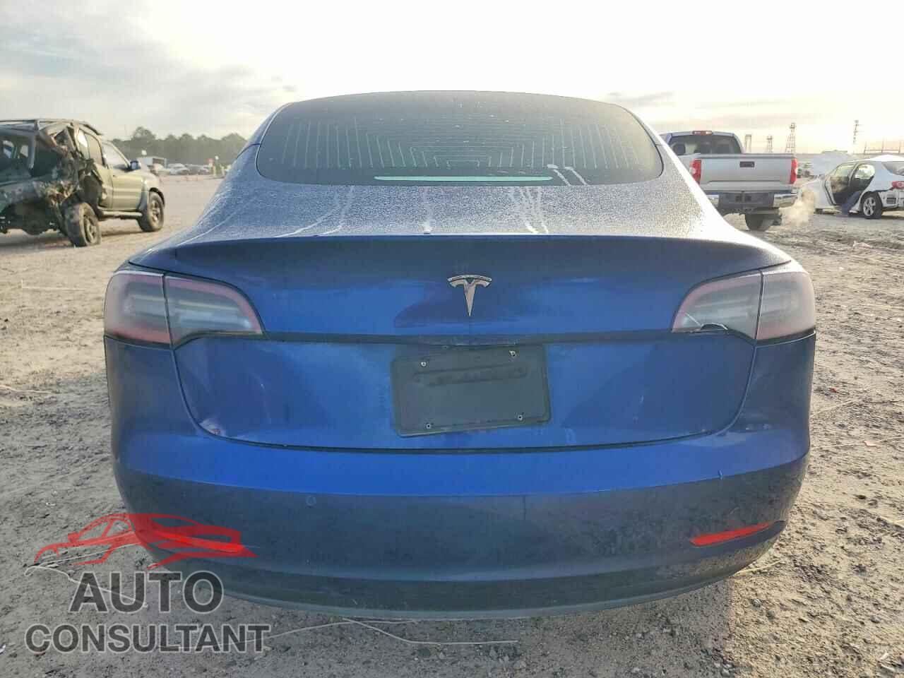 TESLA MODEL 3 2019 - 5YJ3E1EA9KF302011