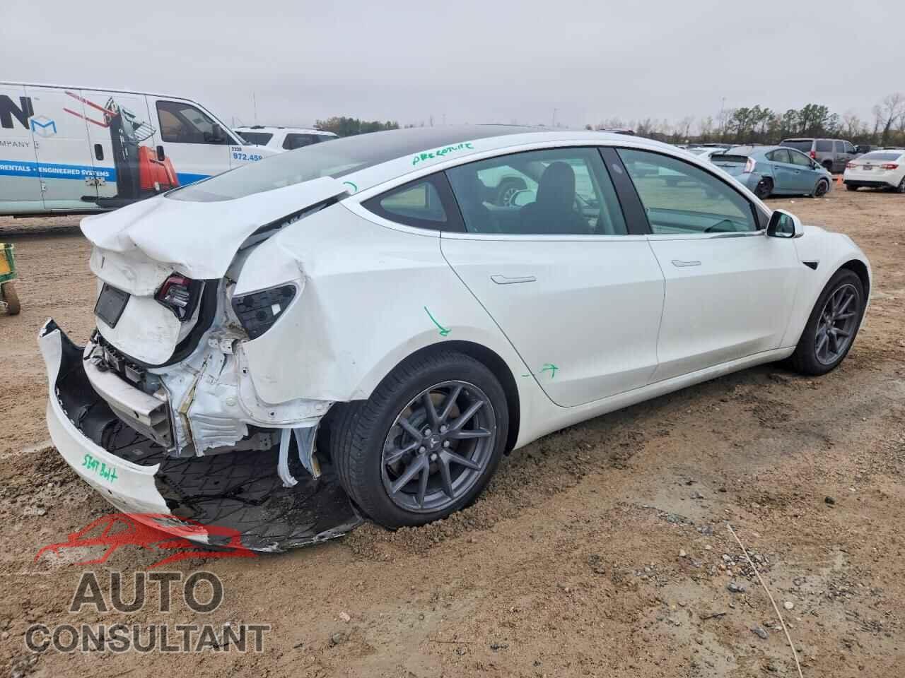 TESLA MODEL 3 2020 - 5YJ3E1EA7LF799982