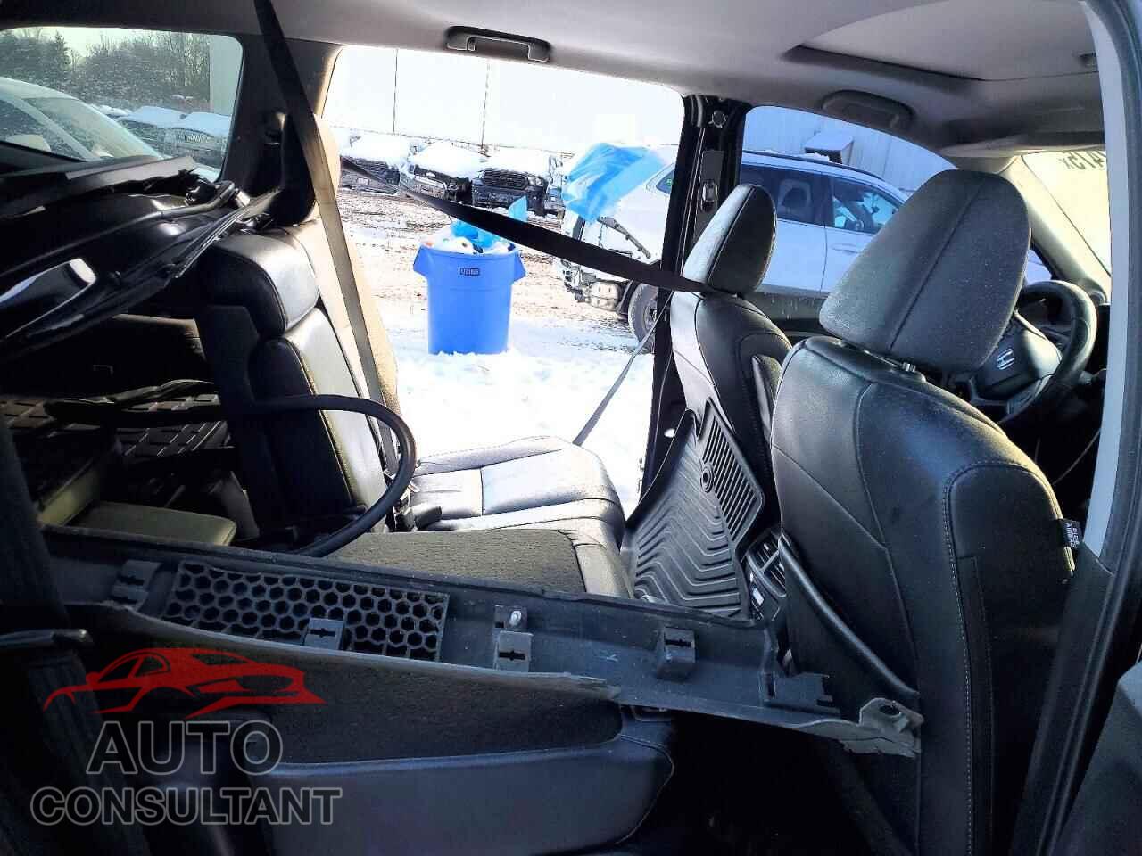 HONDA PILOT 2020 - 5FNYF6H55LB068675