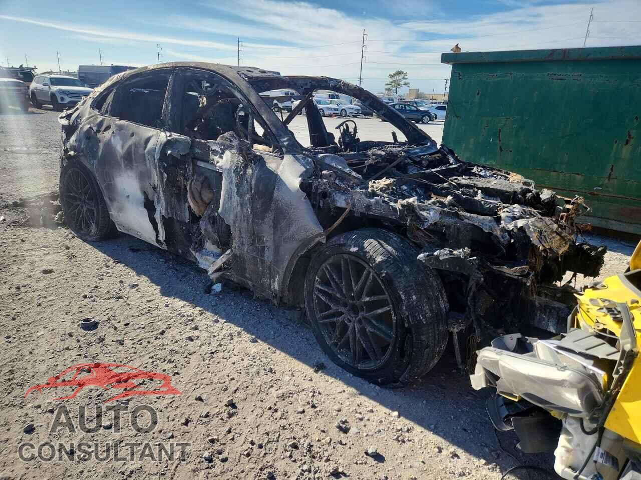 PORSCHE CAYENNE 2024 - WP1BM2AY1RDA71130