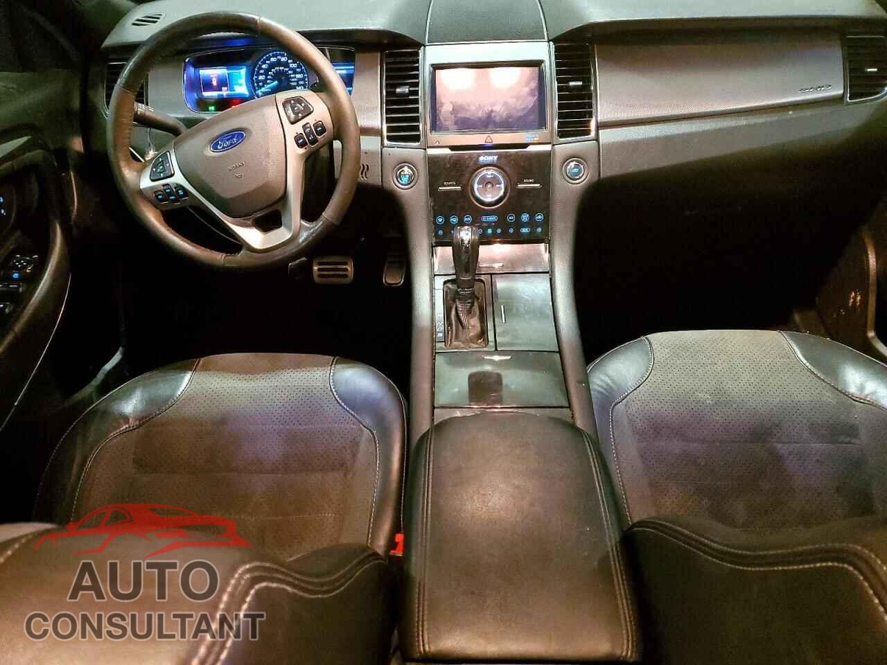 FORD TAURUS 2013 - 1FAHP2KT5DG125905