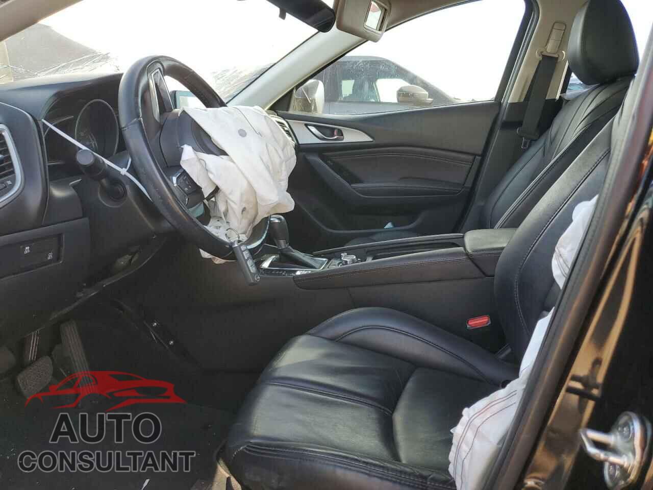 MAZDA 3 2017 - 3MZBN1V73HM126834