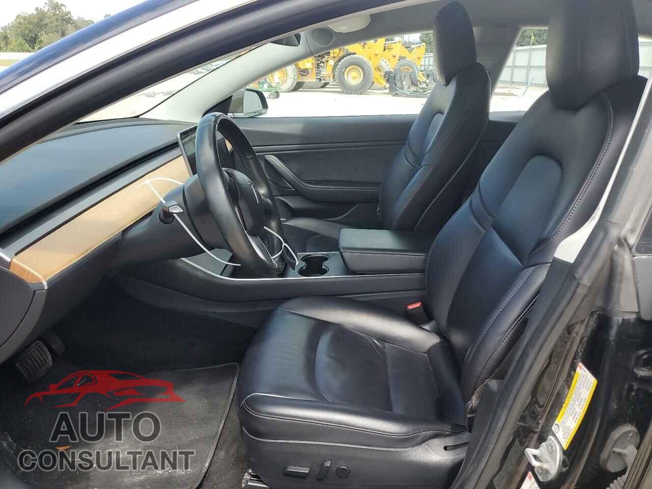 TESLA MODEL 3 2018 - 5YJ3E1EA5JF004960