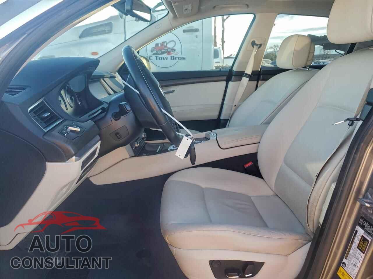 BMW 5 SERIES 2013 - WBASN2C5XDC202567