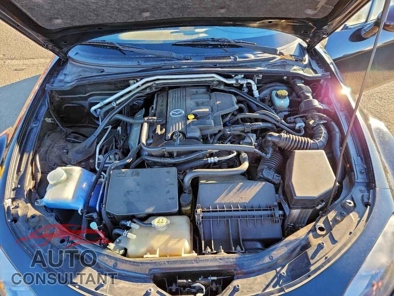 MAZDA MX5 2011 - JM1NC2MF2B0218516