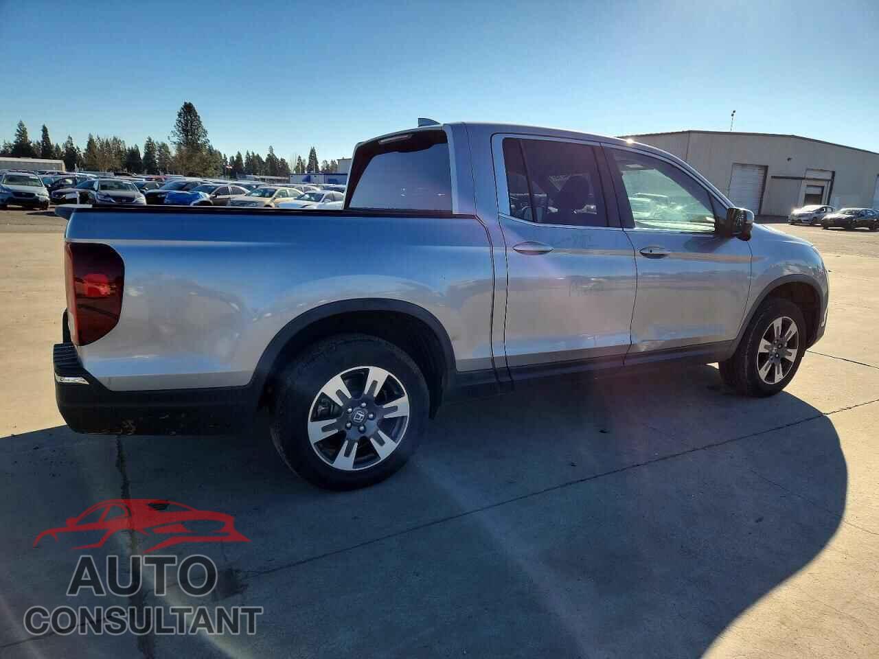 HONDA RIDGELINE 2017 - 5FPYK3F66HB027623
