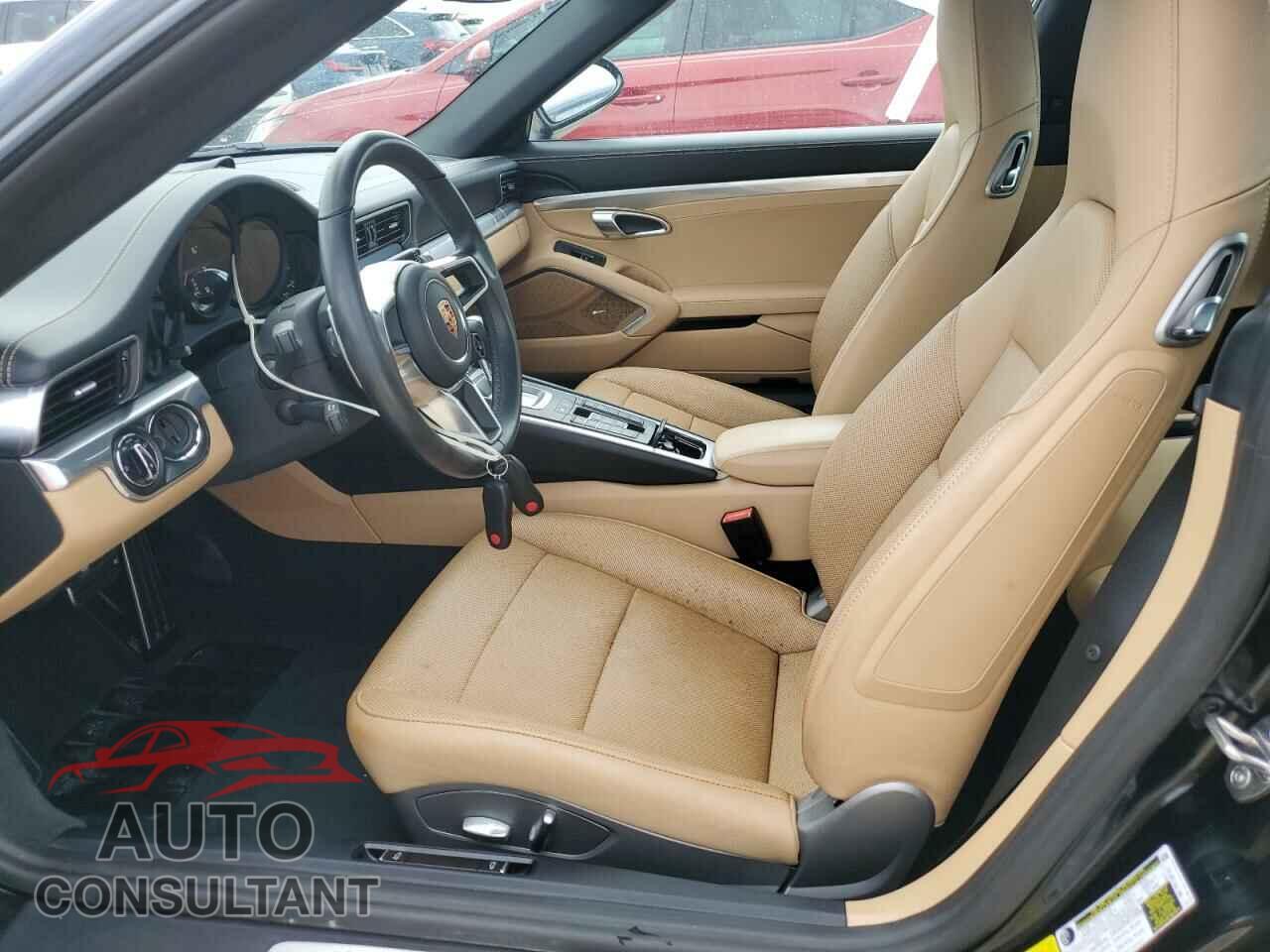 PORSCHE 911 2019 - WP0BA2A99KS120126