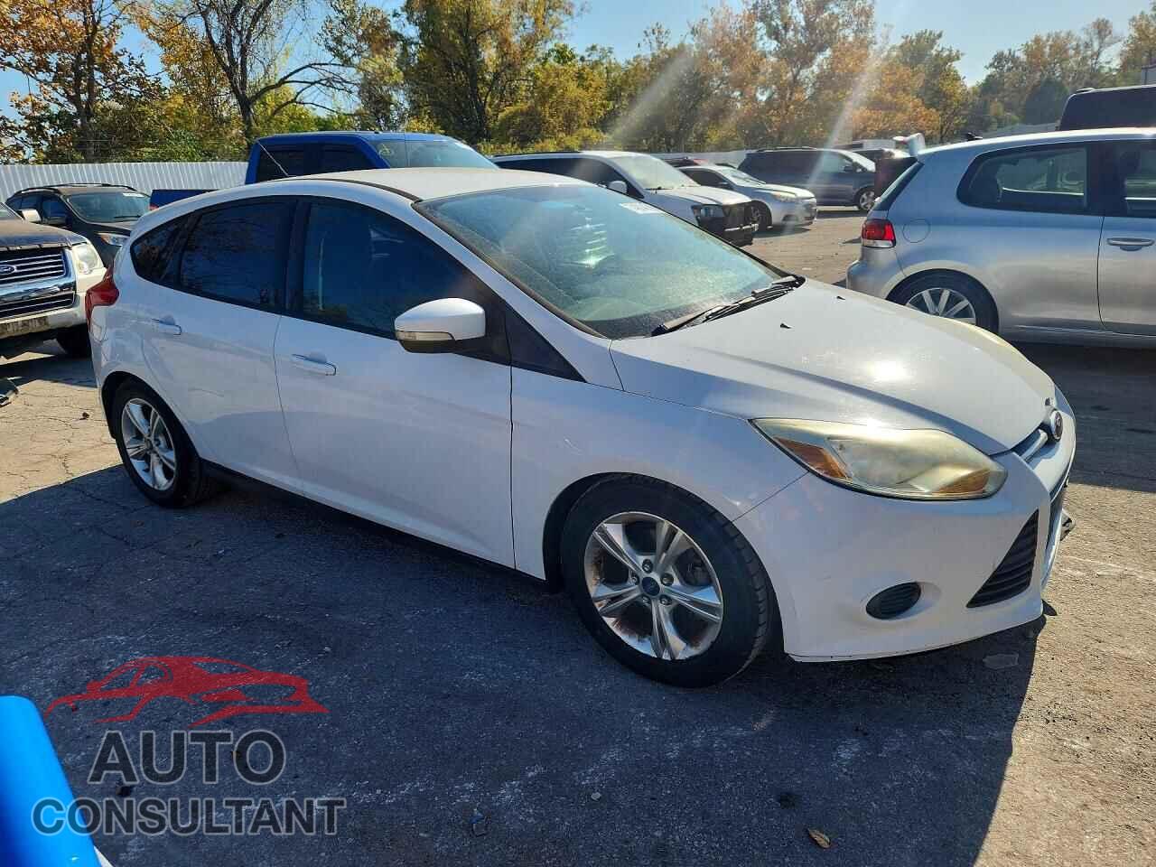 FORD FOCUS 2014 - 1FADP3K2XEL185666