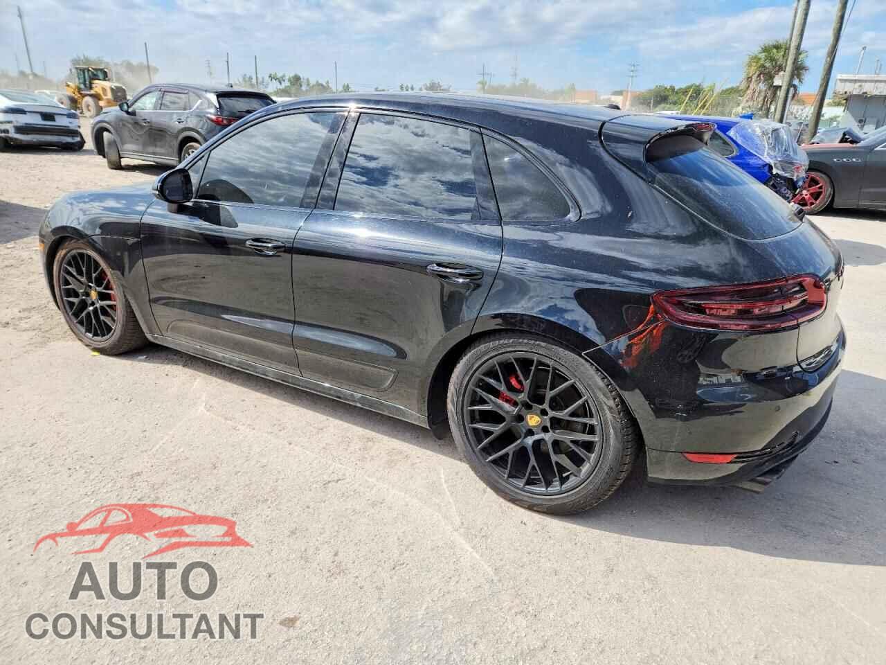 PORSCHE MACAN 2017 - WP1AG2A58HLB56737