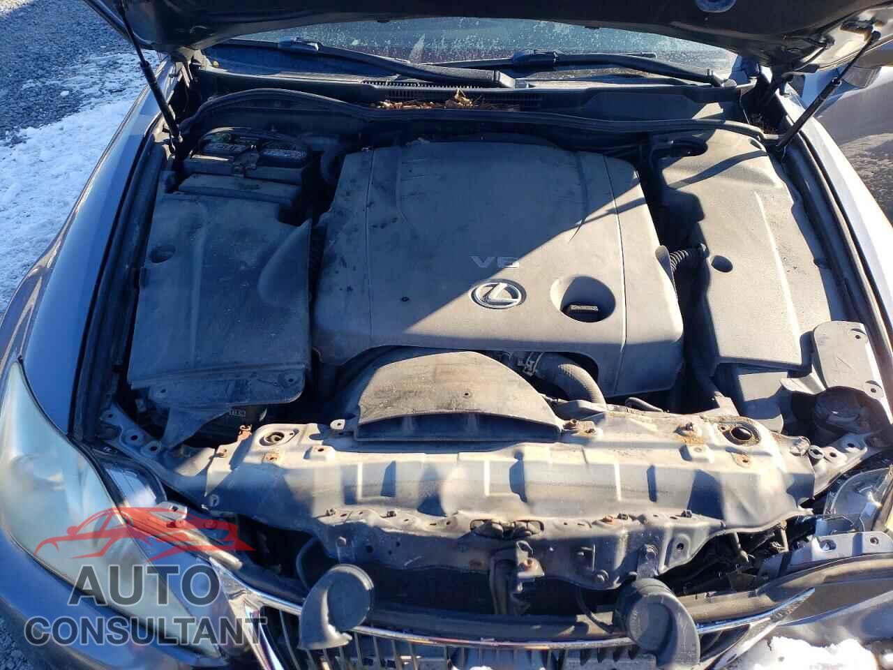 LEXUS IS 2012 - JTHCF5C2XC5055471
