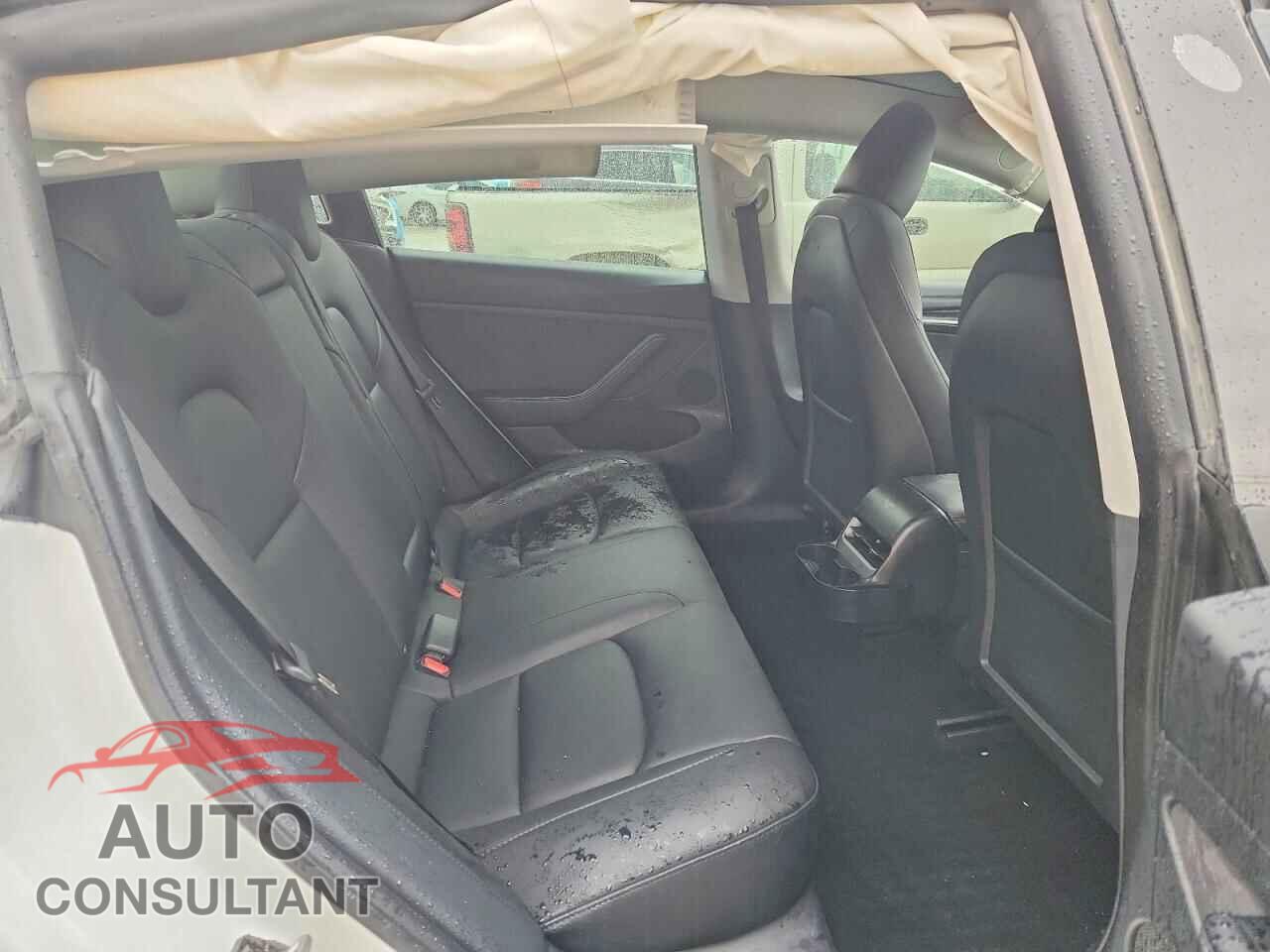 TESLA MODEL 3 2023 - 5YJ3E1EA5PF648094