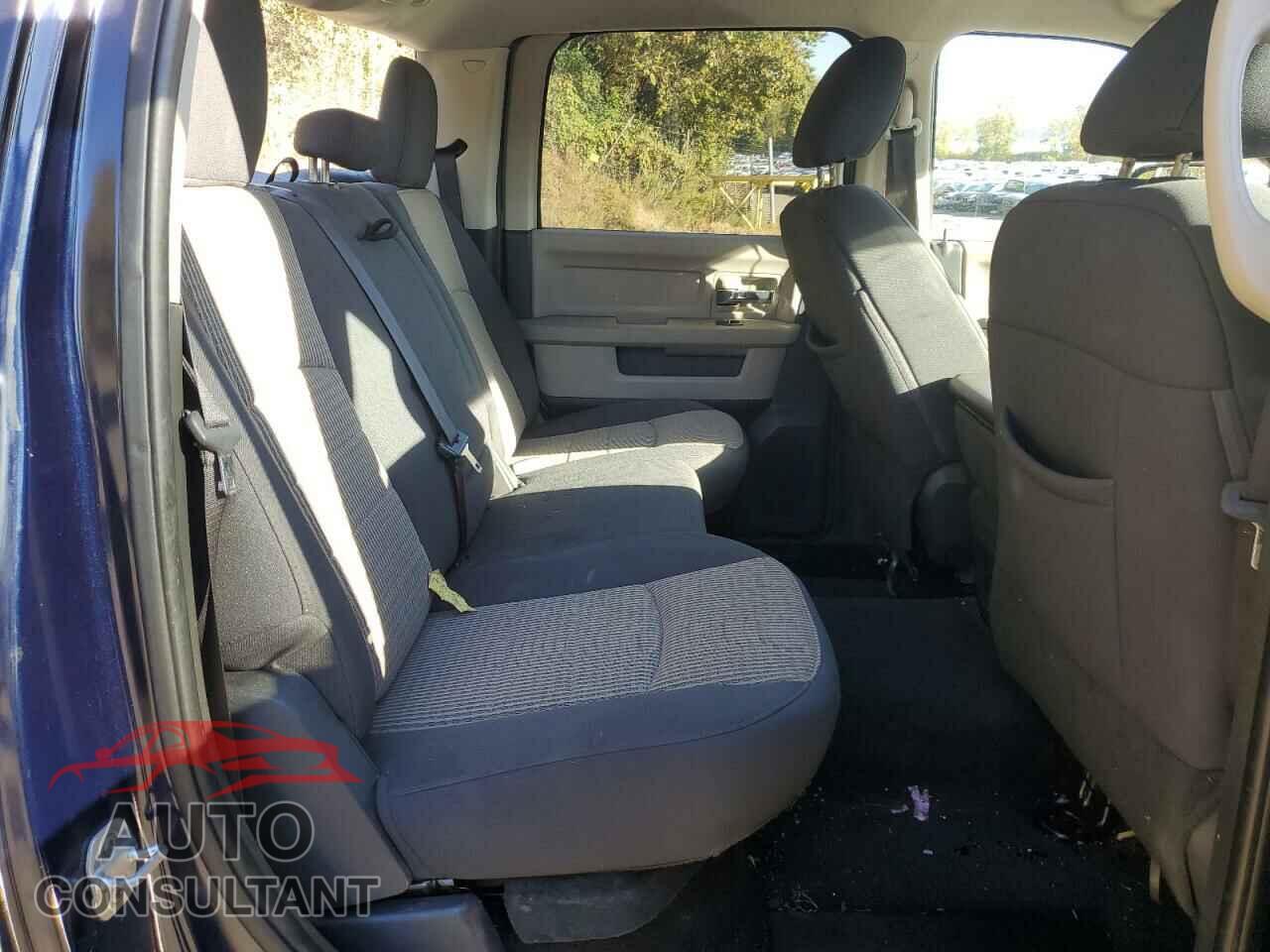 DODGE RAM 1500 2012 - 1C6RD7LT4CS240484