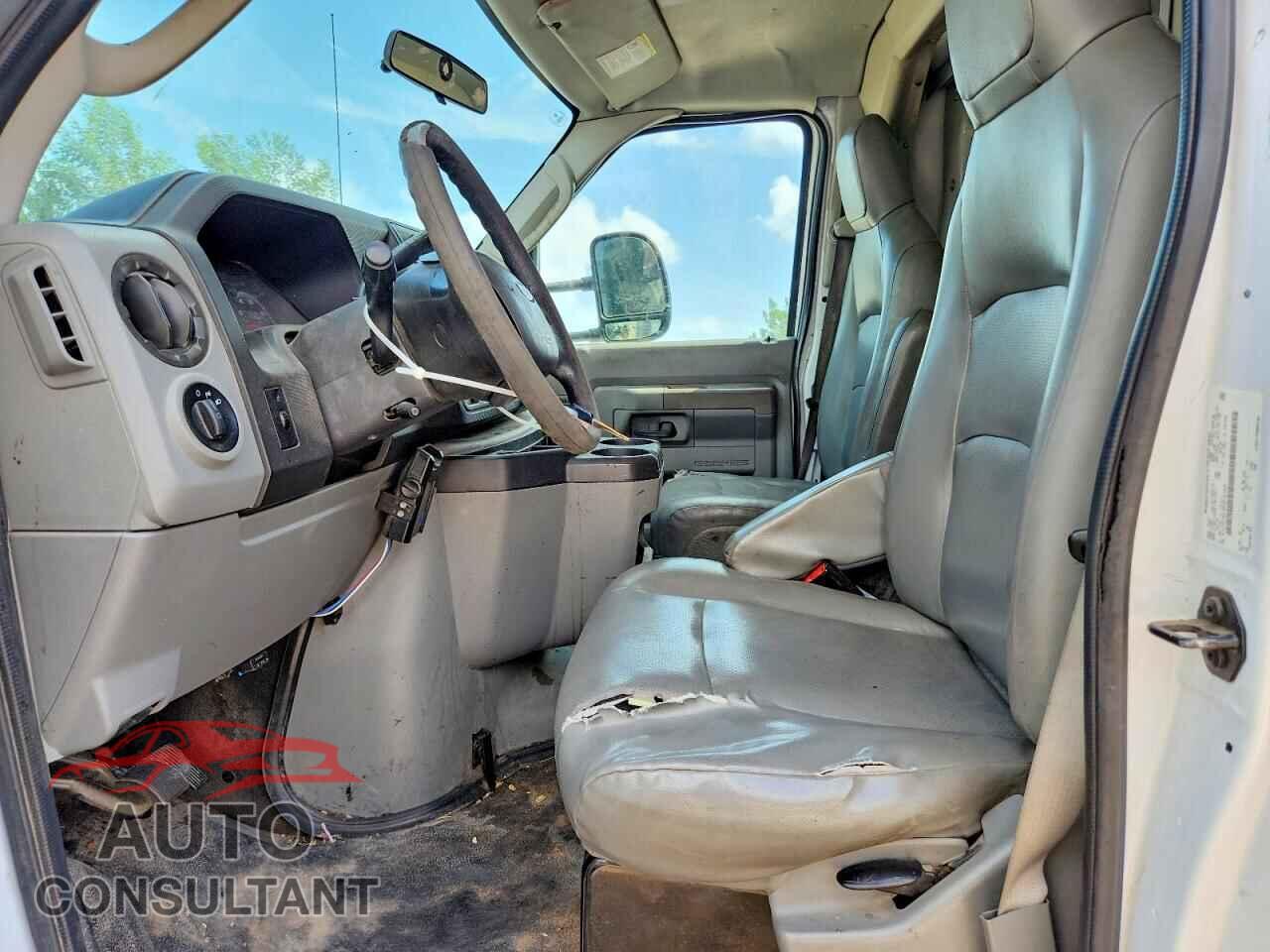 FORD ECONOLINE 2017 - 1FDWE3F63HDC60207