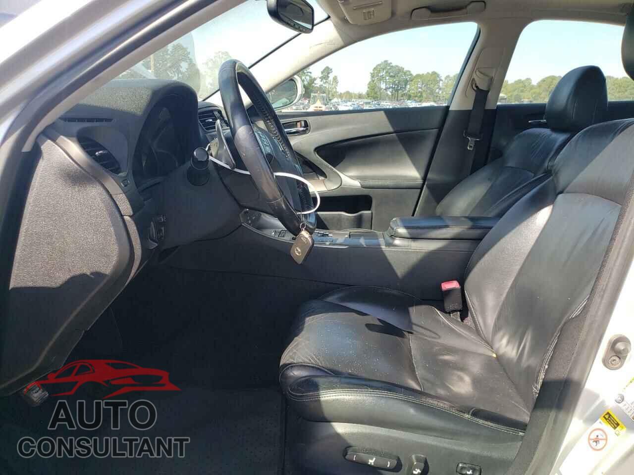 LEXUS IS 2010 - JTHCF5C21A5043187