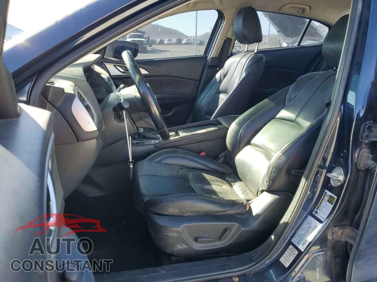 MAZDA 3 2017 - JM1BN1V7XH1109934