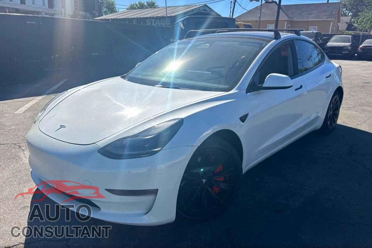 TESLA MODEL 3 2022 - 5YJ3E1EB3NF144830
