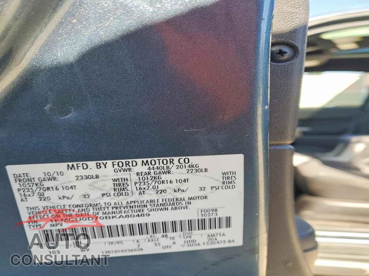 FORD ESCAPE 2011 - 1FMCU0D70BKA80489