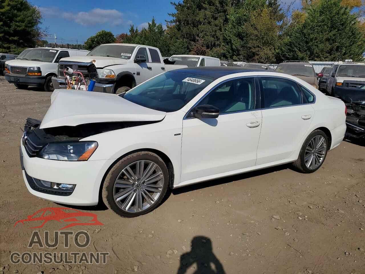 VOLKSWAGEN PASSAT 2014 - 1VWBT7A38EC098909