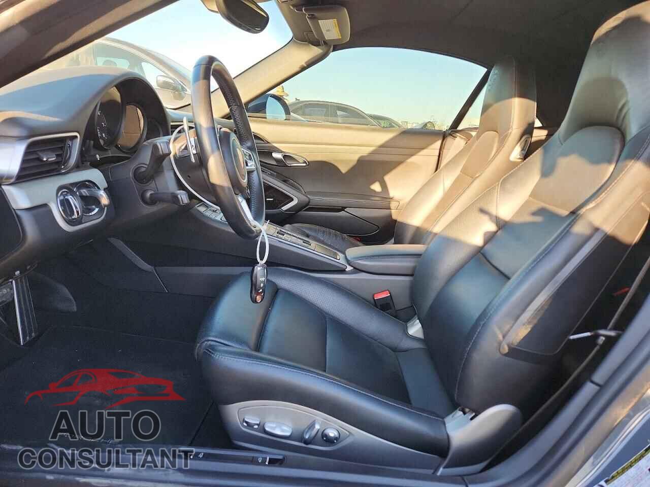 PORSCHE 911 2017 - WP0CB2A97HS154852