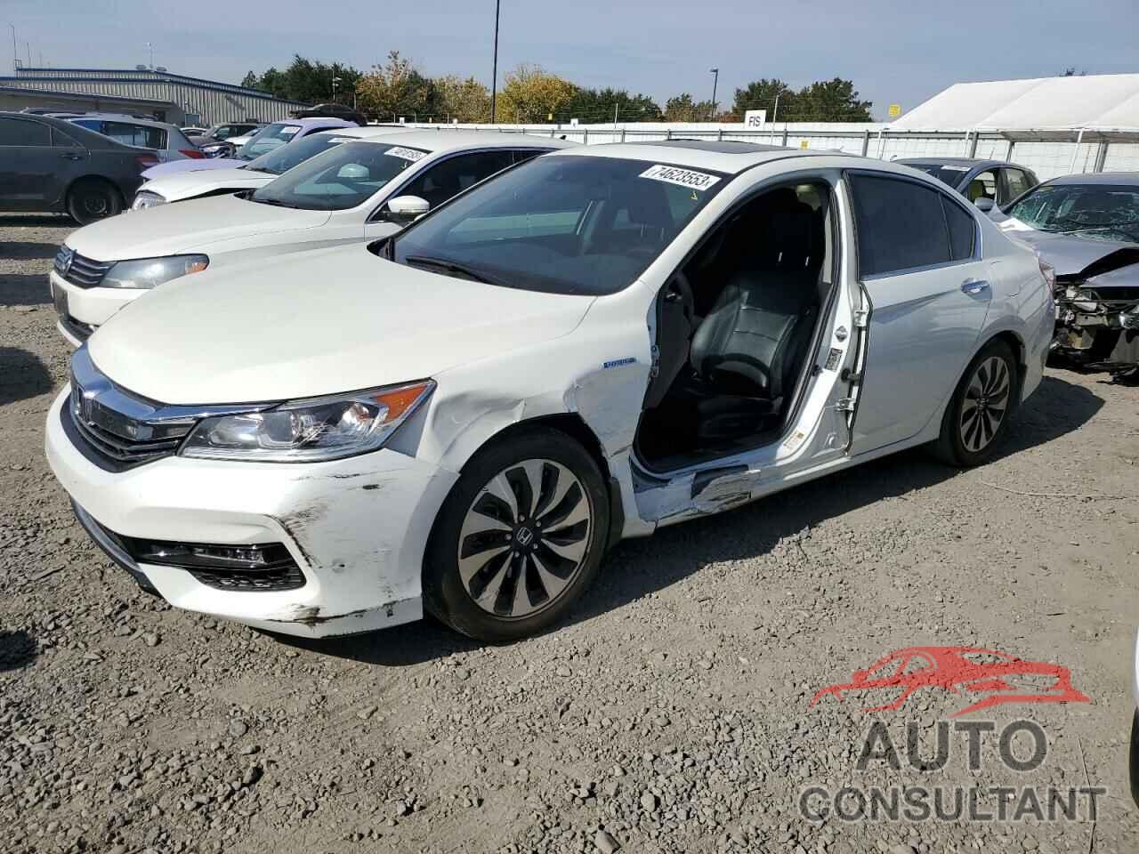 HONDA ACCORD 2017 - JHMCR6F57HC029979