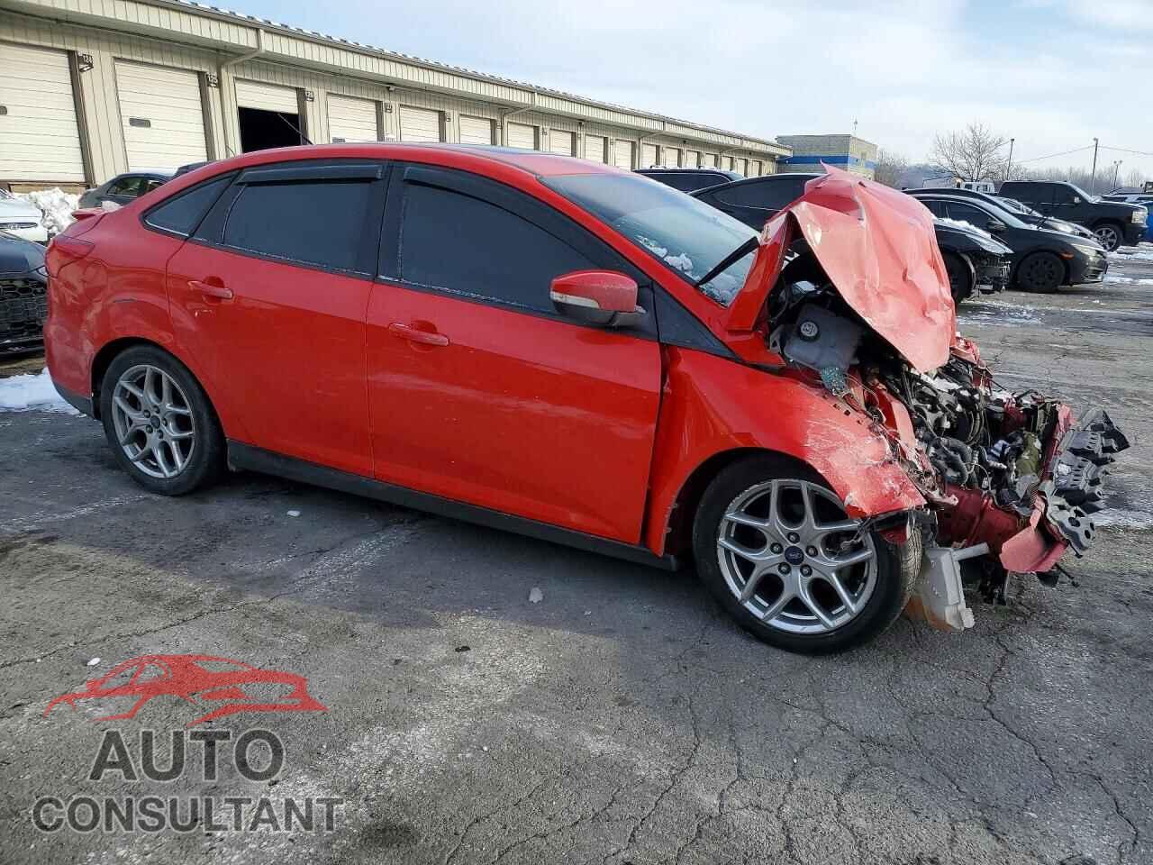 FORD FOCUS 2015 - 1FADP3F2XFL296407