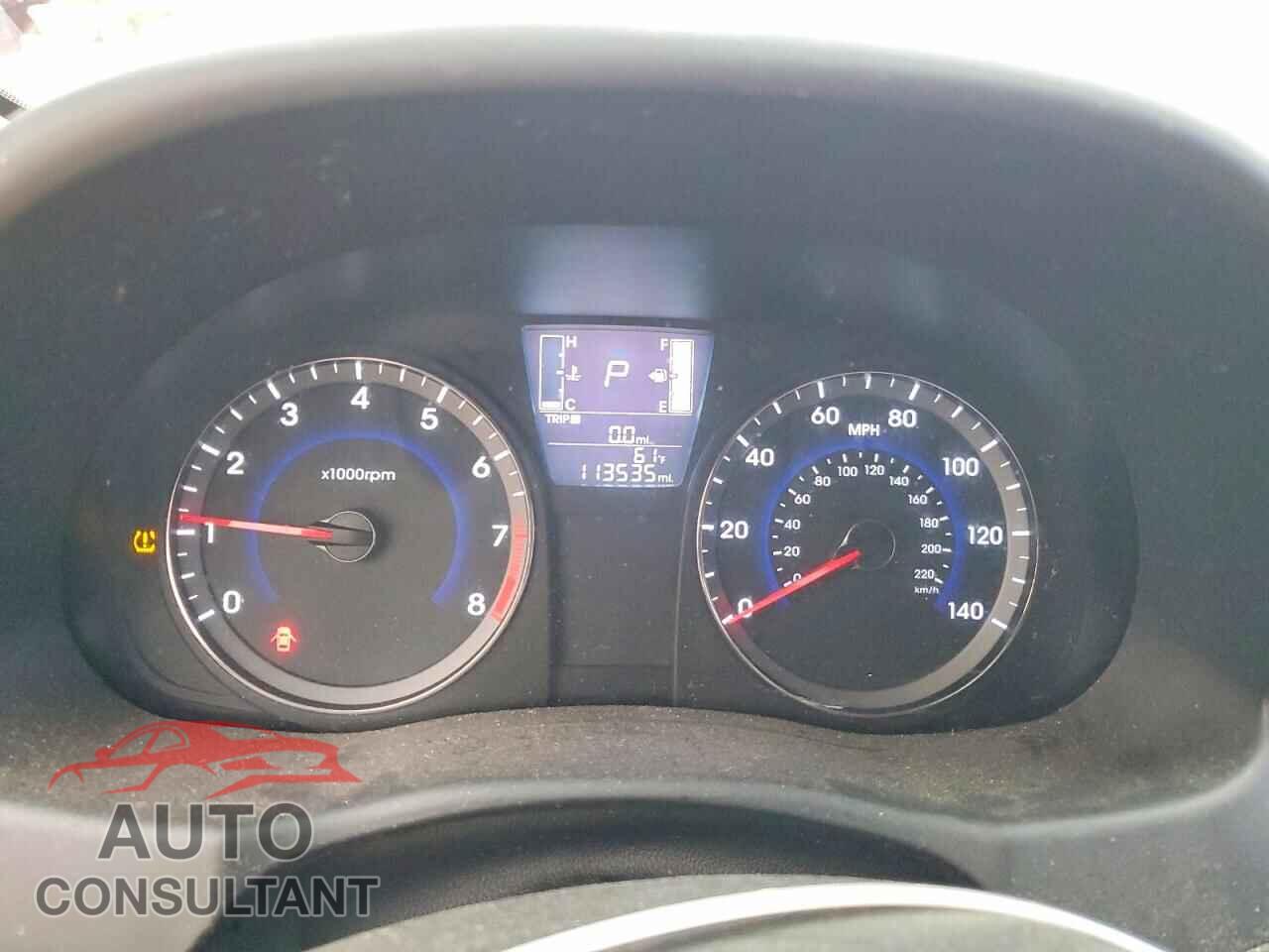 HYUNDAI ACCENT 2015 - KMHCU4AE3FU907874