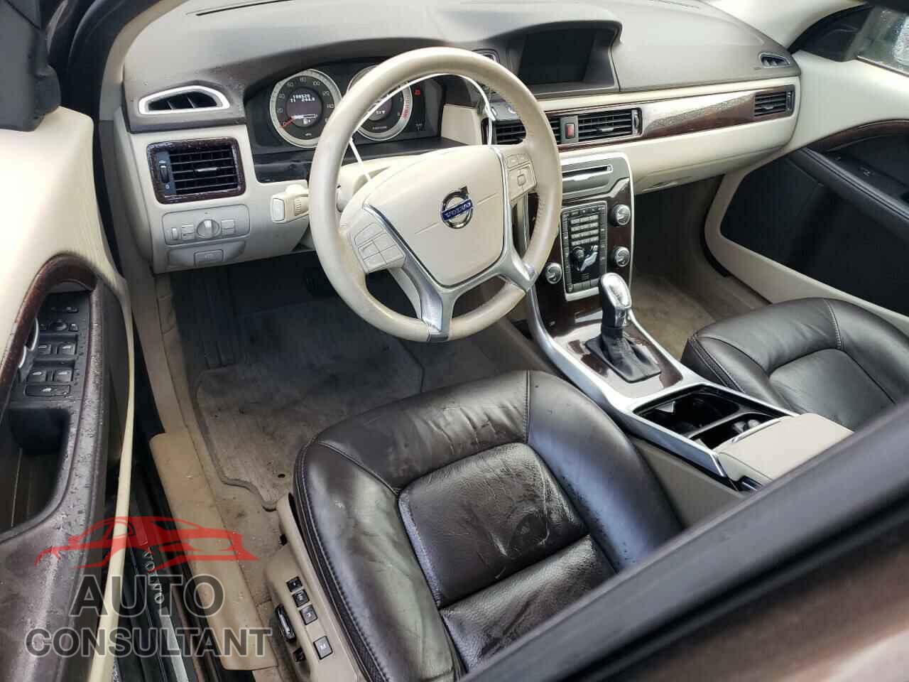 VOLVO XC70 2013 - YV4952BL8D1163536