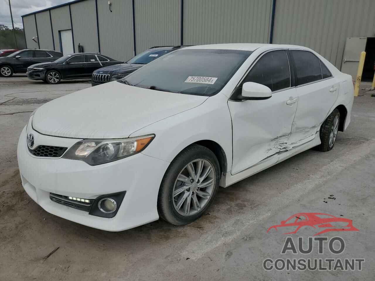 TOYOTA CAMRY 2014 - 4T1BF1FK4EU376282