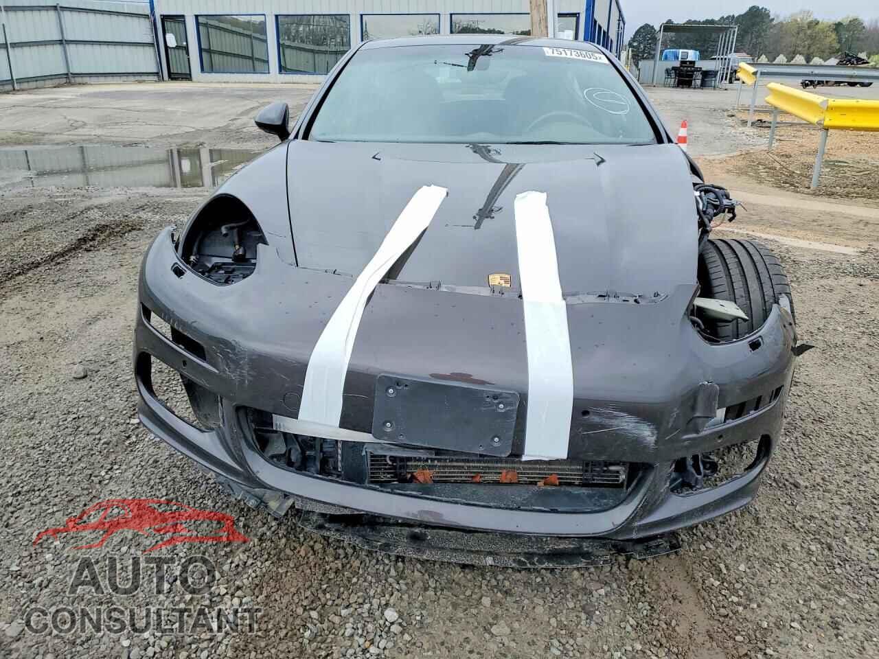 PORSCHE PANAMERA 2016 - WP0AA2A79GL001701
