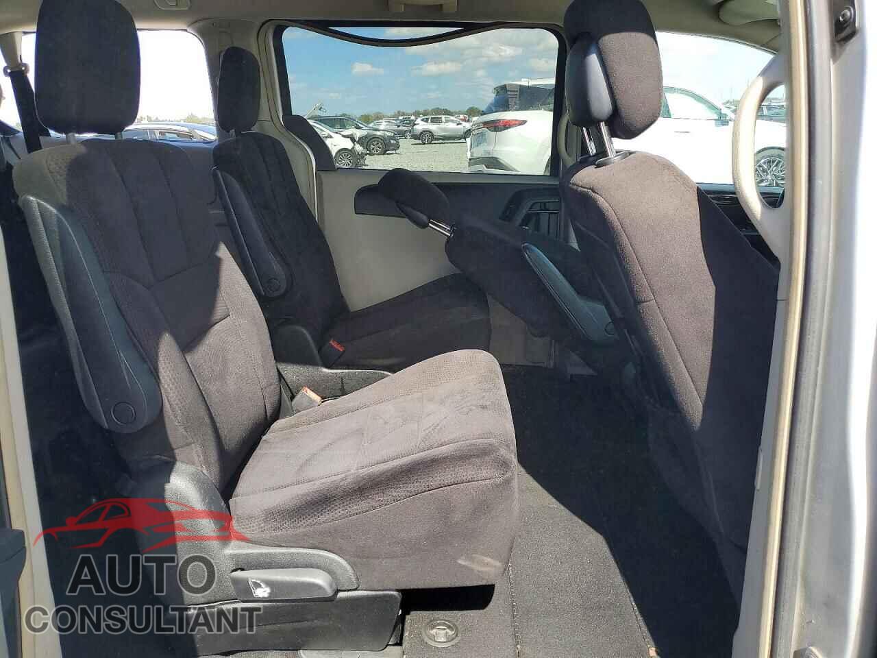 DODGE CARAVAN 2011 - 2D4RN5DG7BR629389