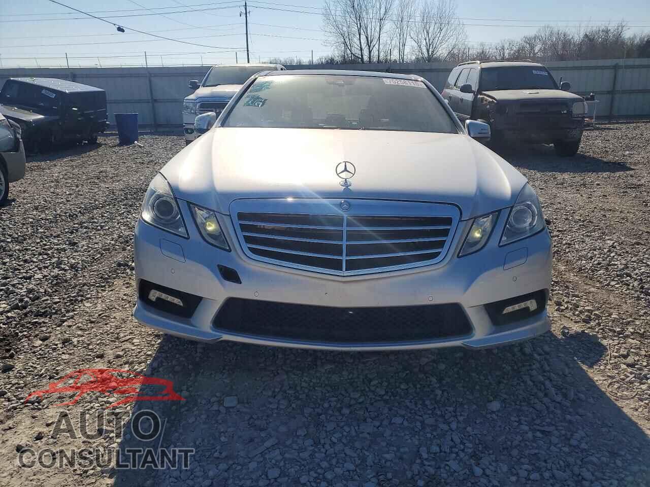 MERCEDES-BENZ E-CLASS 2011 - WDDHF9AB4BA263648