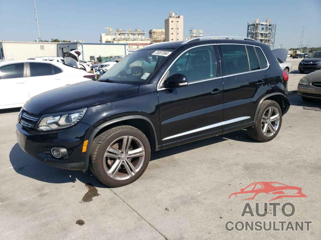 VOLKSWAGEN TIGUAN 2017 - WVGTV7AX2HK009054