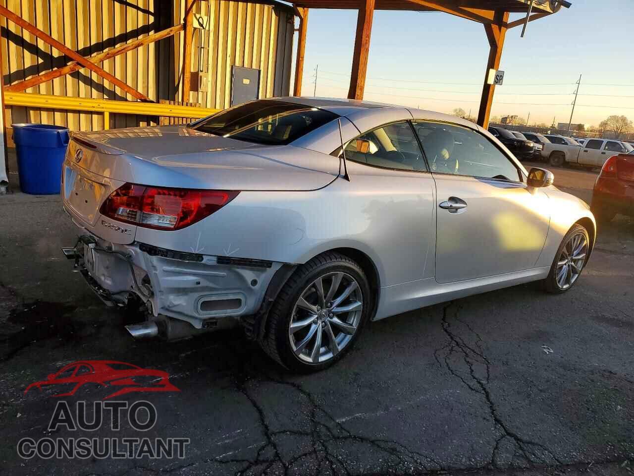 LEXUS IS 2013 - JTHFF2C25D2528854