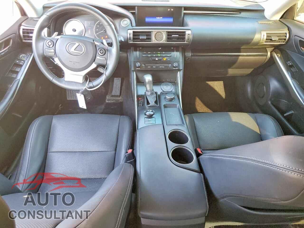 LEXUS IS 2014 - JTHBF1D28E5019168