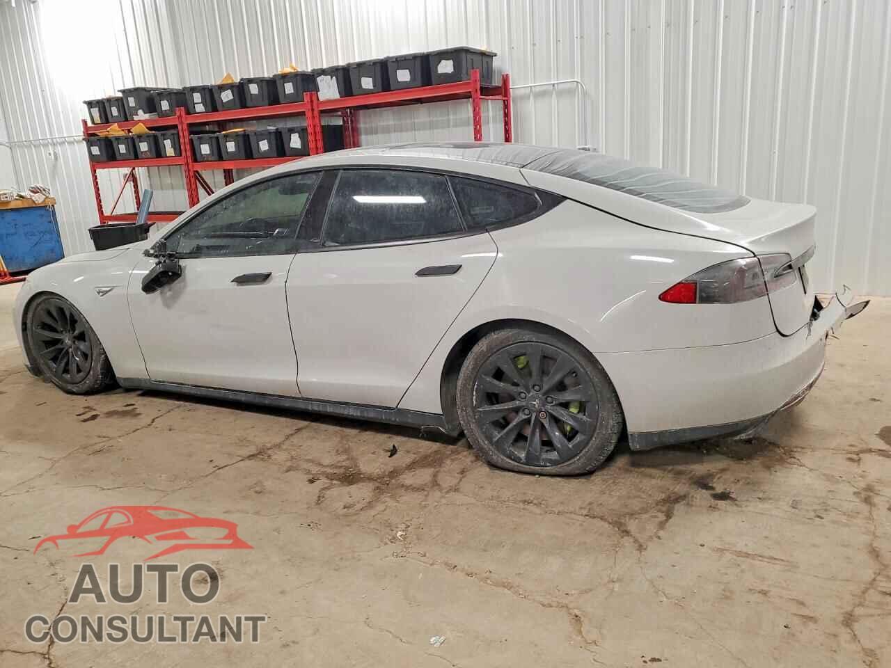 TESLA MODEL S 2015 - 5YJSA1S28FF095749