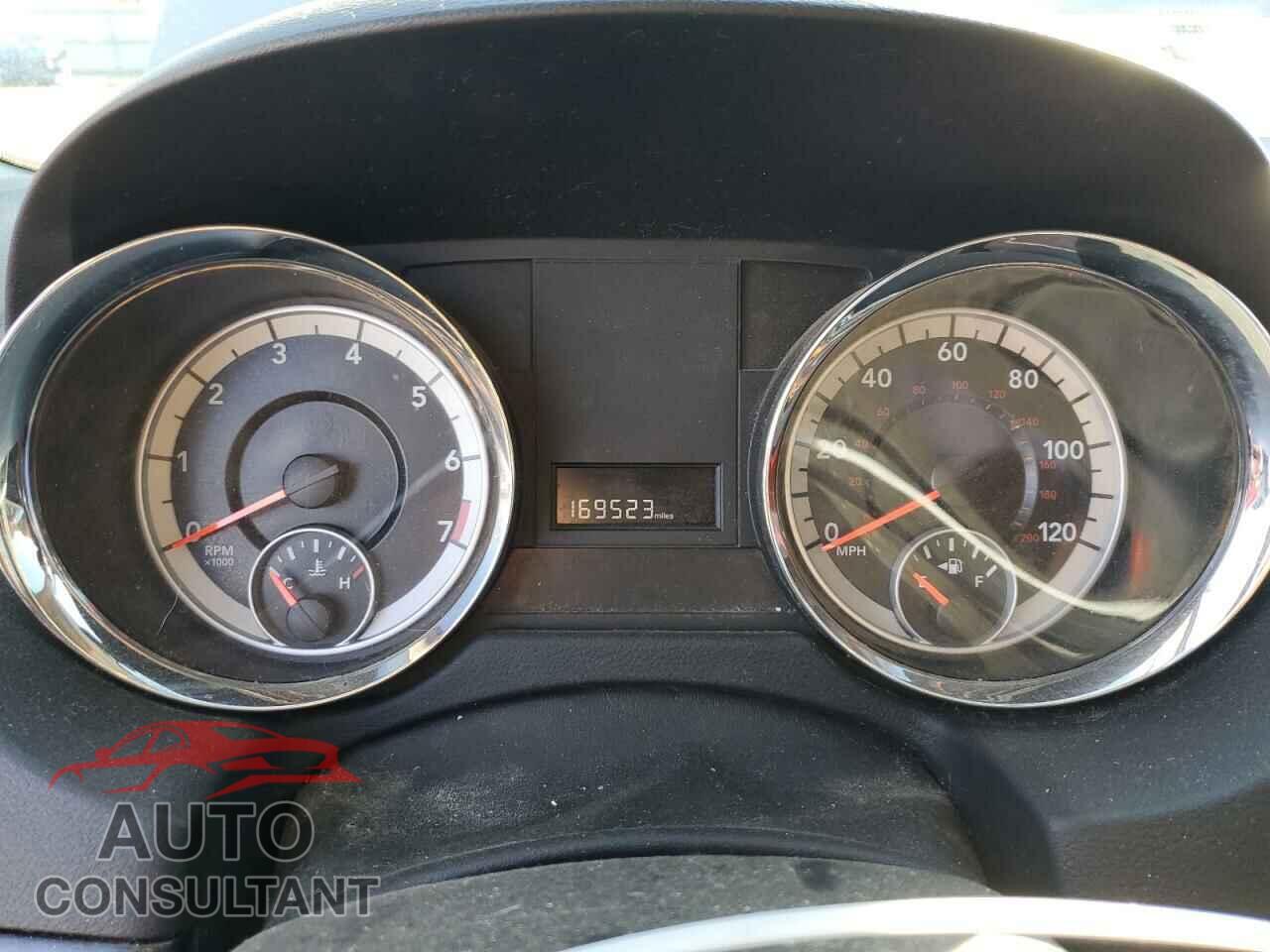 DODGE CARAVAN 2015 - 2C4RDGBG9FR580118