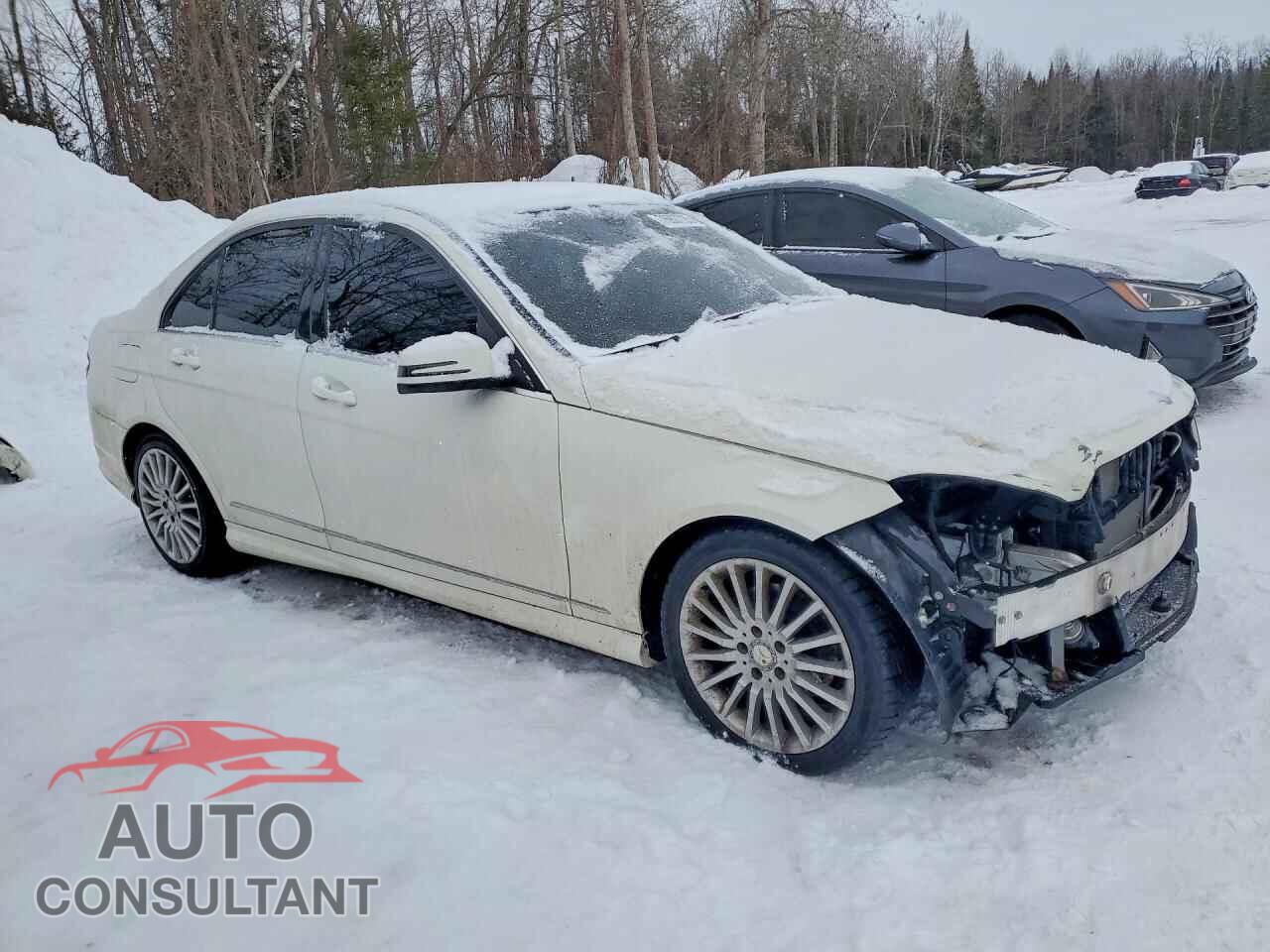 MERCEDES-BENZ C-CLASS 2011 - WDDGF8FB9BF615575