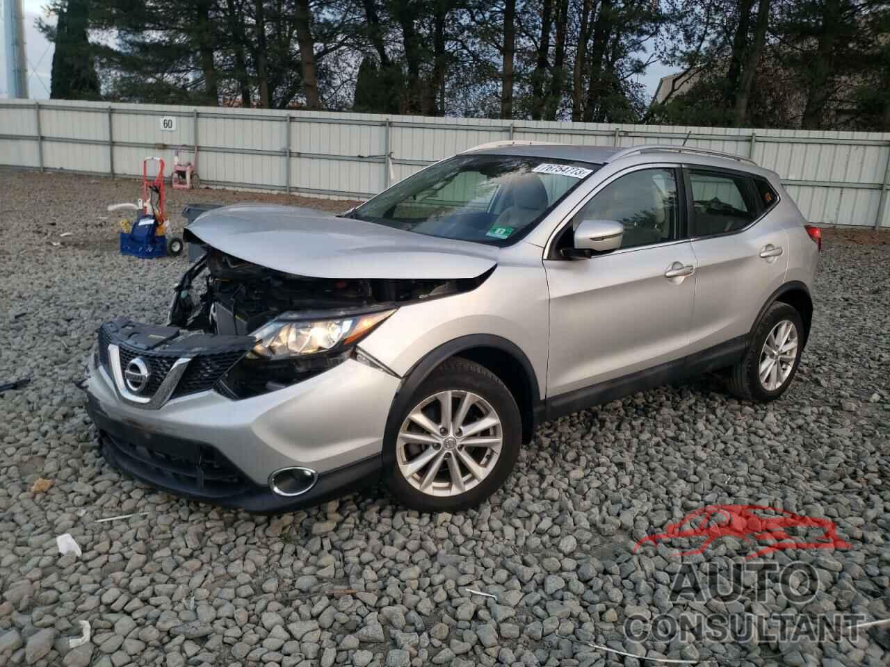 NISSAN ROGUE 2018 - JN1BJ1CR2JW202720