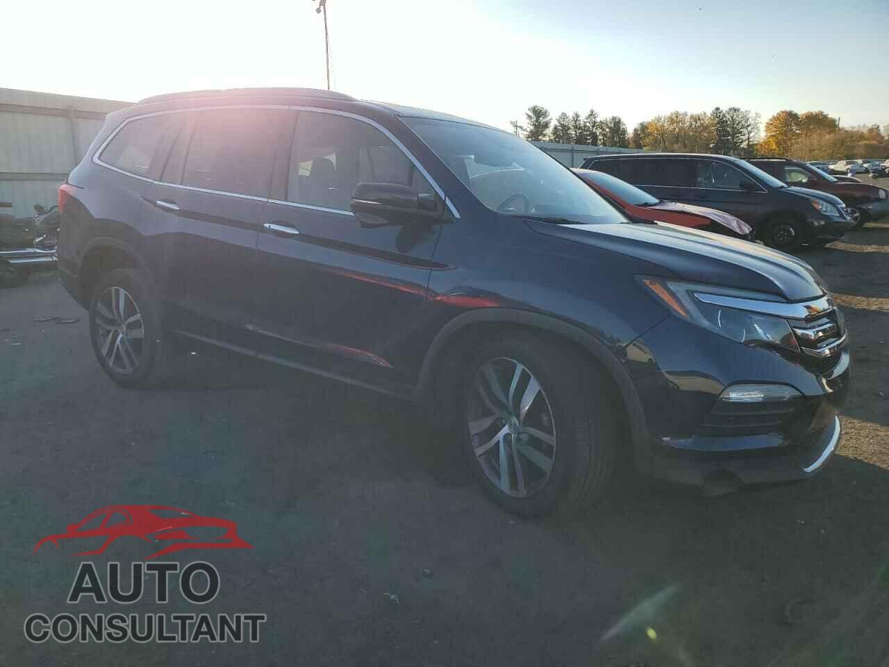 HONDA PILOT 2018 - 5FNYF6H96JB034406