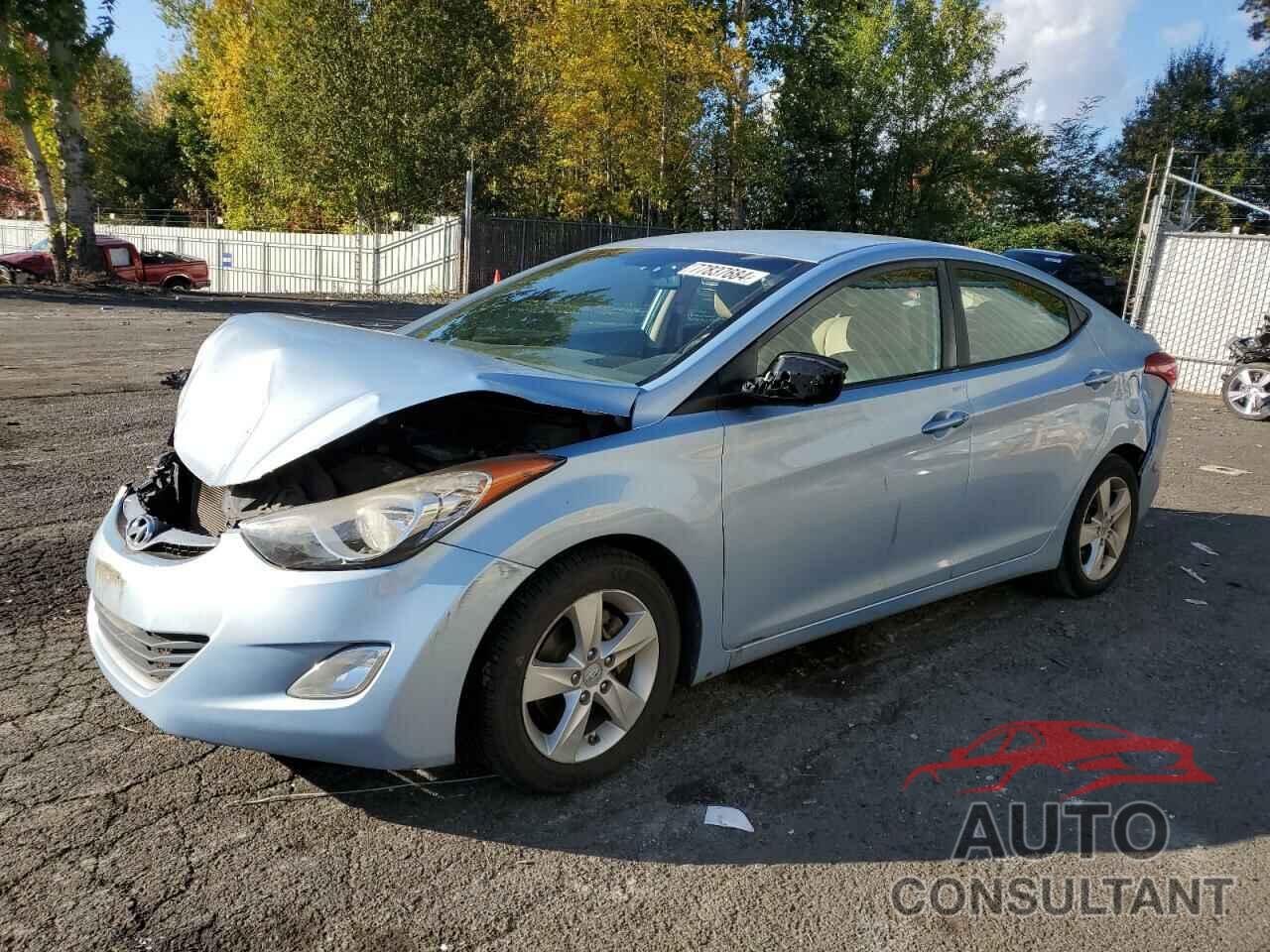 HYUNDAI ELANTRA 2012 - KMHDH4AE9CU311009