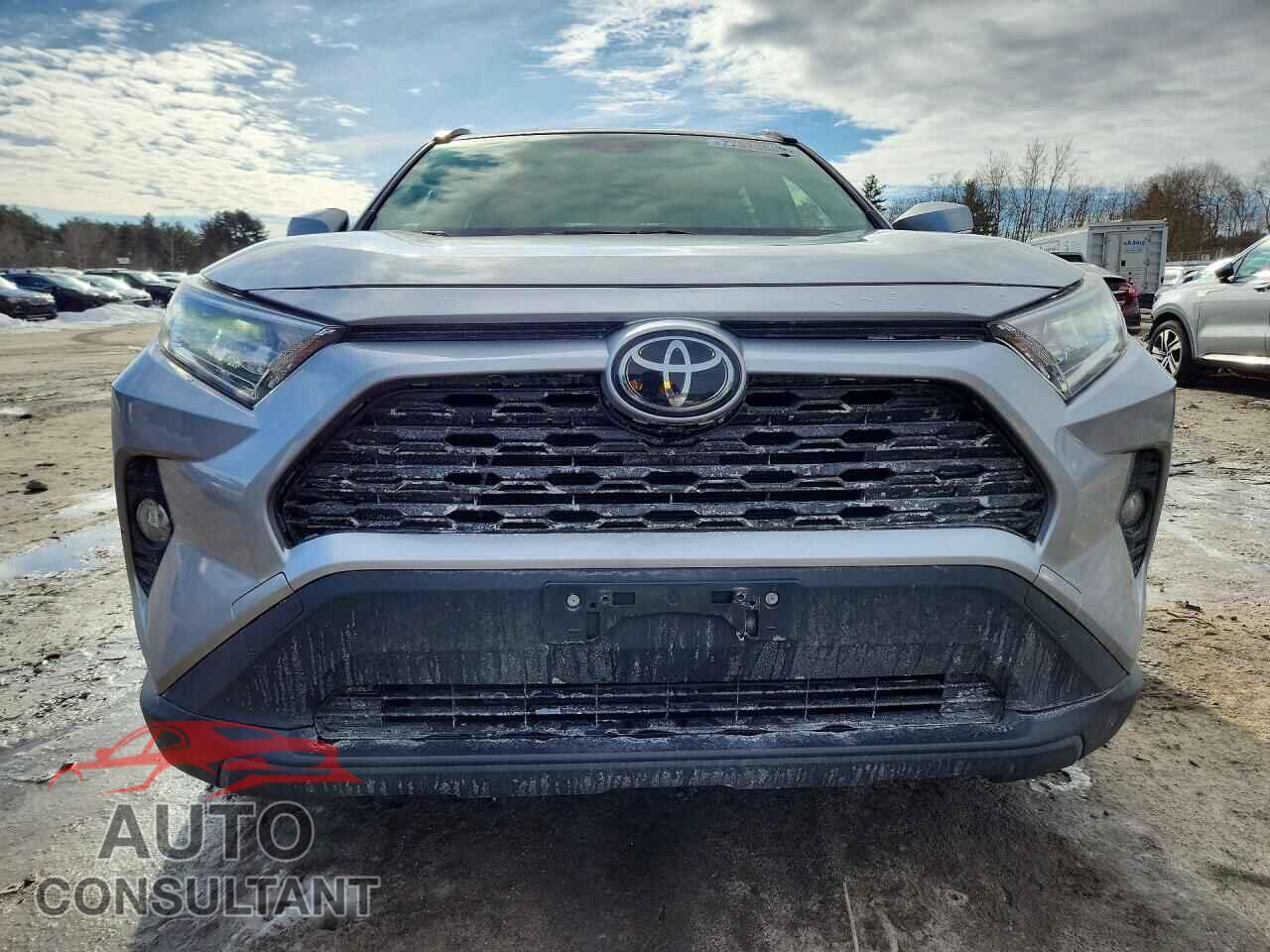 TOYOTA RAV4 2019 - JTMP1RFVXKD513593
